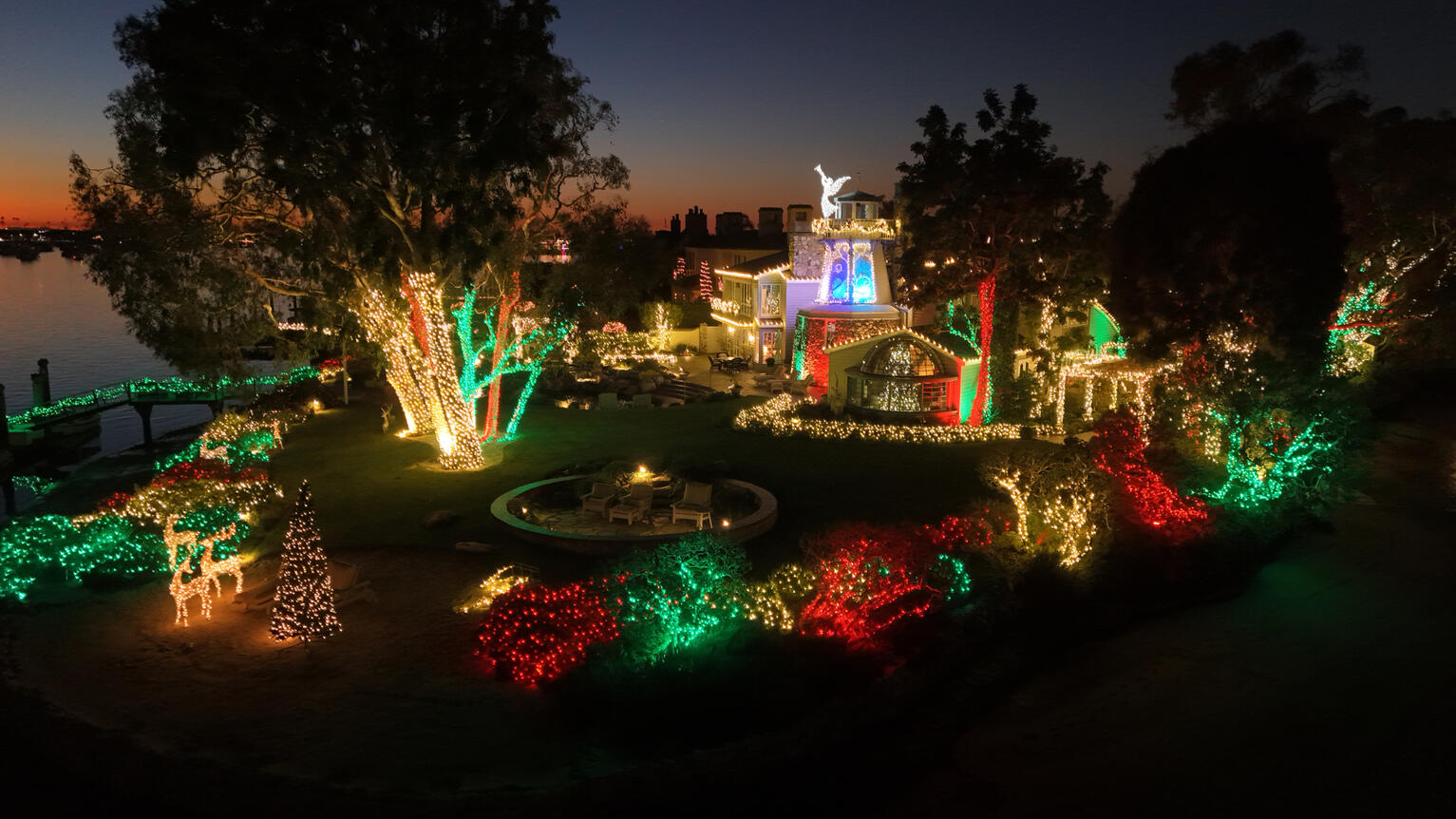 Harbor Island Christmas